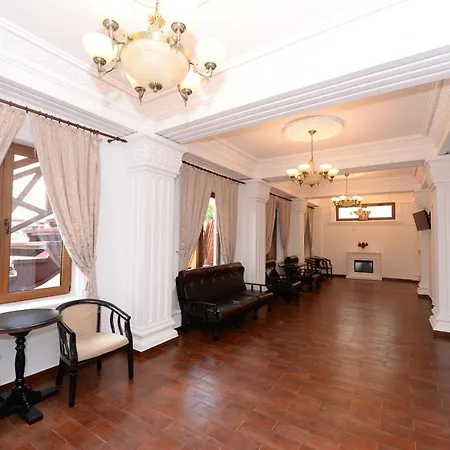 Belvedere Szálloda 3*
